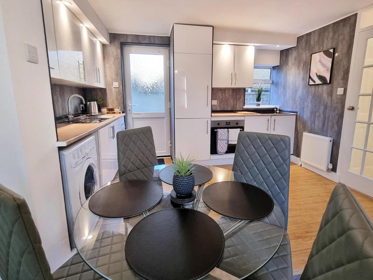 Cosy Apartment Nearby Train Station! Watford  Exterior photo