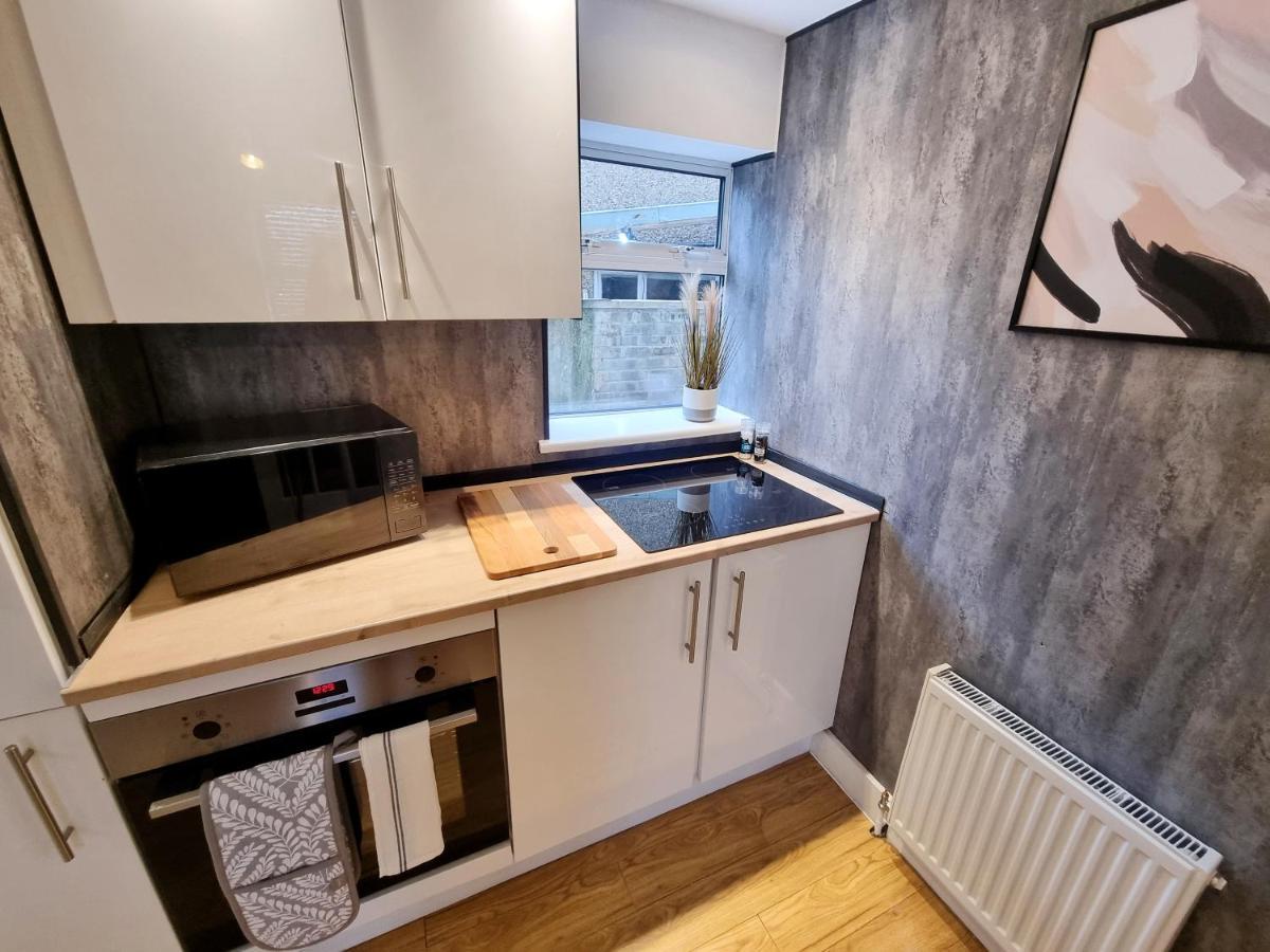 Cosy Apartment Nearby Train Station! Watford  Exterior photo
